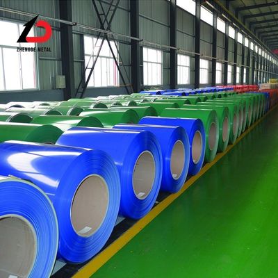 chất lượng  JIS PPGI Steel Coil 20 Gauge 28 Gauge Color Coated Galvanized Steel Coil nhà máy sản xuất