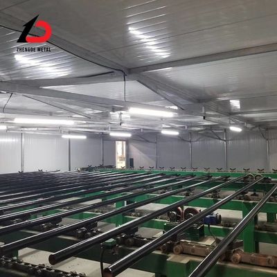 Đường ống thép cacbon A106 Grb A53 Grb API 5L X42/X52/X65/X70/X80 A333 Sản phẩm thép hợp kim