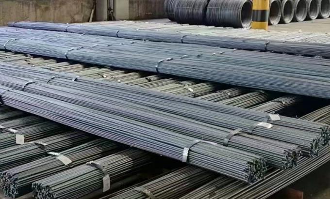 Xây dựng máy móc bê tông thép 6m 12m HRB400 HRB500 Hot Rolling Rebar 3