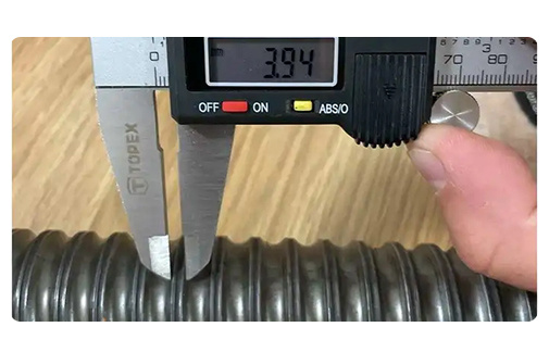 Nhà sản xuất chuyên nghiệp từ Trung Quốc Carbon Steel Stainless Steel Video hoặc Hỗ trợ kỹ thuật Ngành công nghiệp khai thác mỏ Bolting Anchor Bolt với hạt 5